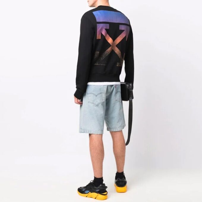 FW21 Logo med pilmönster, svart