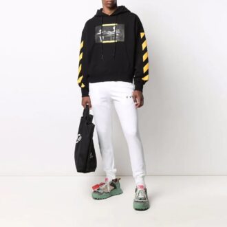 FW21 Stickade sportbyxor ”Vit”