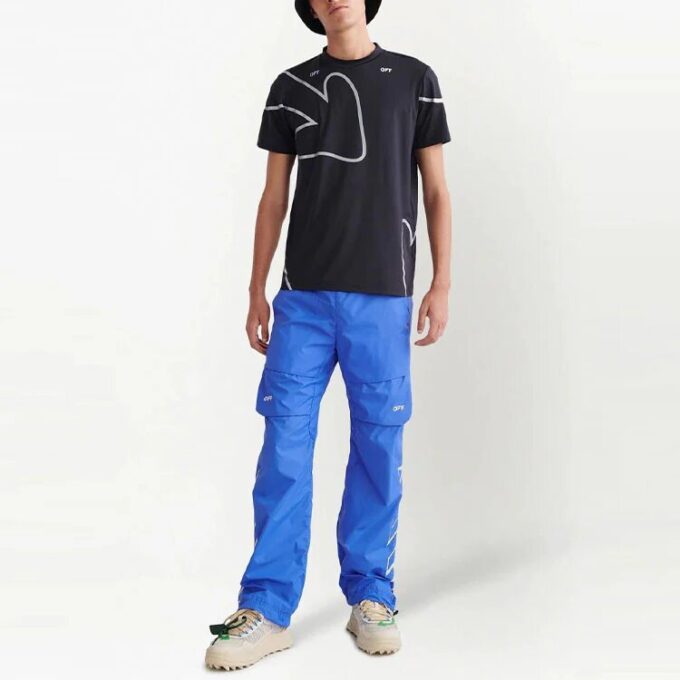 Off-White Herr FW22 T-shirt med logotyp och pilmönster, kortärmad, slim fit, svart