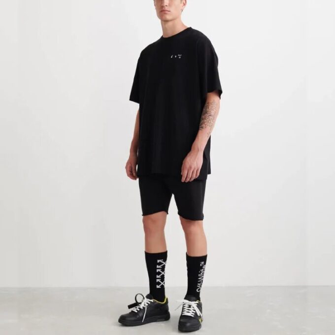 Off-White Herr SS22 Back Caravaggio kortärmad T-shirt i lös passform, svart
