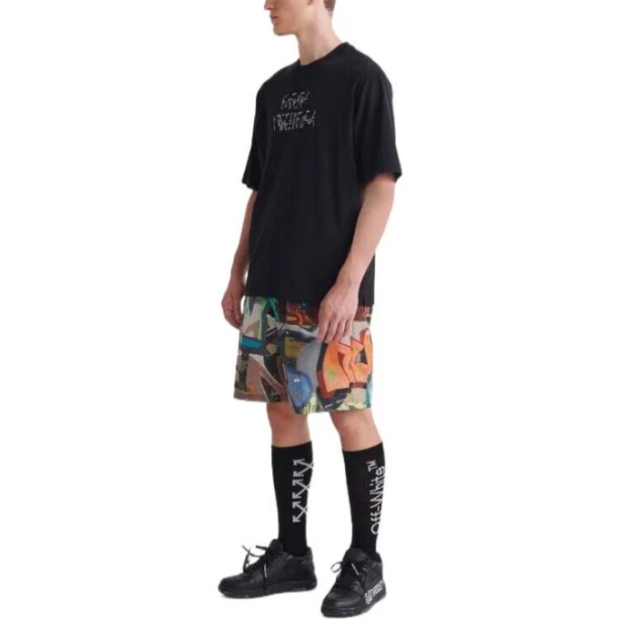 Off-White Herr SS22 T-shirt med pilmönster, rund hals, korta ärmar och lös passform, svart