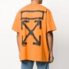 Off-White Herr-T-shirt med piltryck, rund hals och korta Shorts i orange
