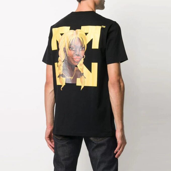 Off-White x Theophilus London Crossover-tryckad casual tröja med rund hals och korta ärmar, svart