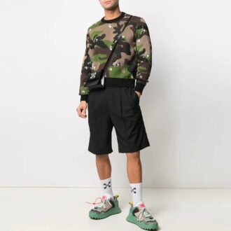 SS21 Camouflage-stickad tröja, grön camouflage