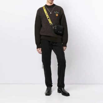 SS21 Rundhalsad Broderad Brun